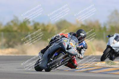 media/Nov-05-2022-SoCal Trackdays (Sat) [[f8d9b725ab]]/Turn 2 (1120am)/